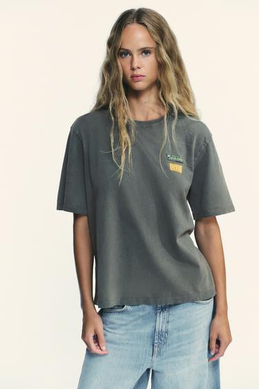 FADED-EFFECT PATCH T-SHIRT - Anthracite grey by Zara