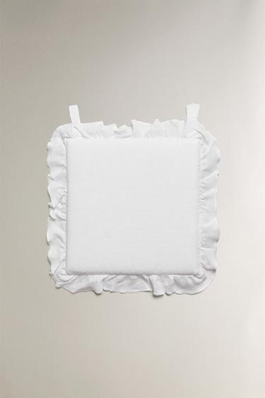 LINEN CHAIR CUSHION WITH RUFFLE - White by Zara - Image 0