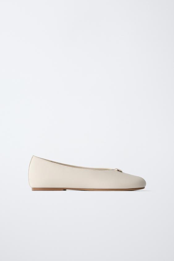 BALLERINAS WITH METAL APPLIQUÉ - White by Zara - Image 0