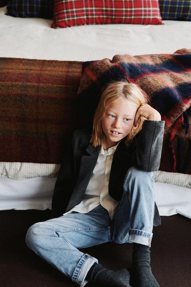 Zara {名称} - {颜色}