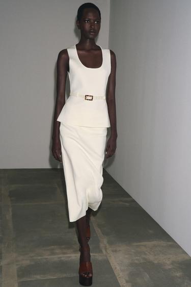 Zara {名称} - {颜色}