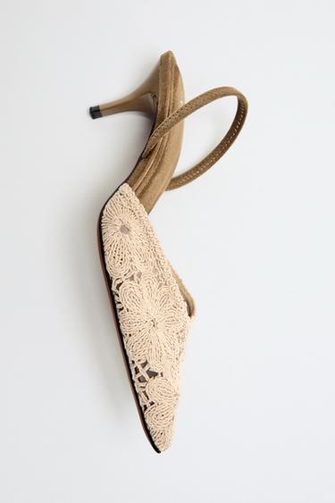 EMBROIDERED HEELED SHOES - Ecru White by Zara