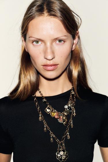 Zara {名称} - {颜色} - 0 图片