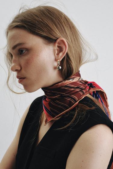 Zara {名称} - {颜色} - 0 图片