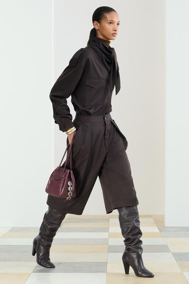 PLEATED BERMUDA SHORTS - Chocolate by Zara