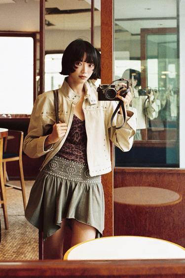 WASHED EFFECT JACKET WITH STUDS - Light beige by Zara