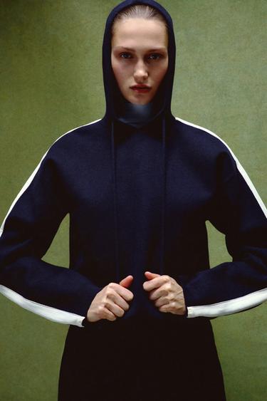 KNIT SWEATSHIRT WITH SIDE STRIPE - Navy blue by Zara