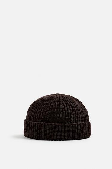 SHORT KNIT BEANIE - Chocolate by Zara - Image 0