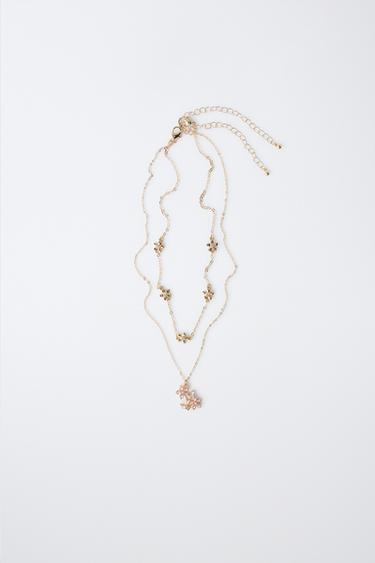 PACK OF TWO FLOWER NECKLACES - Golden by Zara