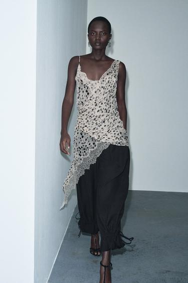 Zara {名称} - {颜色}