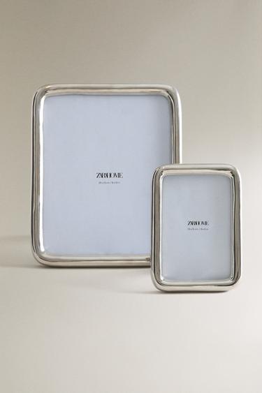 METAL PHOTO FRAME - Silver by Zara