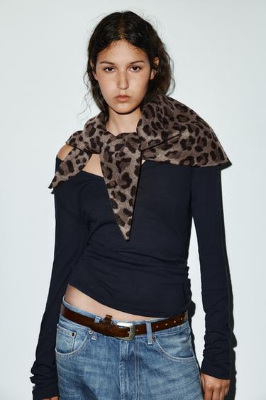 Zara {名称} - {颜色} - 0 图片