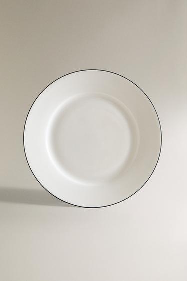 BLACK-RIMMED BONE CHINA DESSERT PLATE - Black / White by Zara