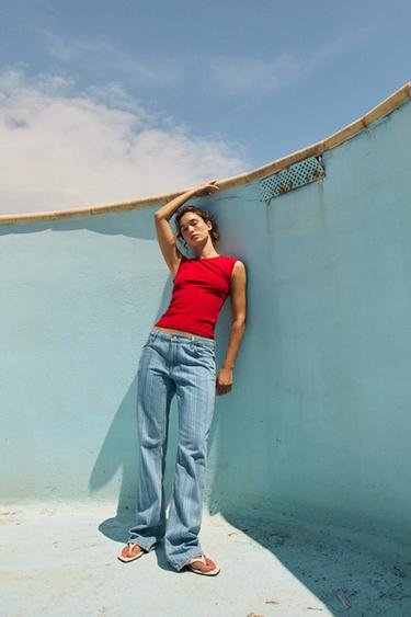 SLEEVELESS TOP - Red by Zara