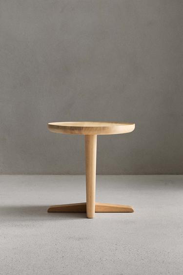 SIDETABLE 03 - Light beige by Zara