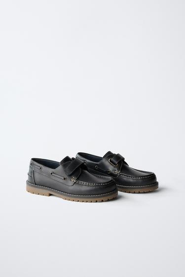LEATHER BOAT SHOES - Navy Blue by Zara