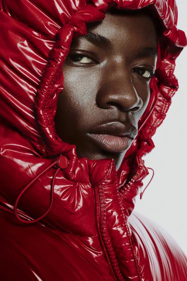 Zara {名称} - {颜色}