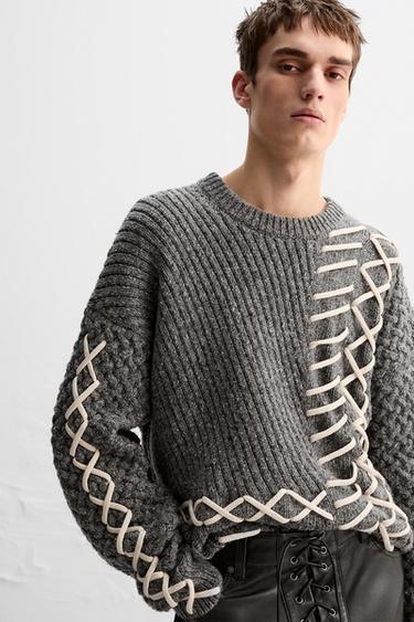 LIMITED EDITION SWEATER WITH CONTRAST TRIMS - Grey by Zara