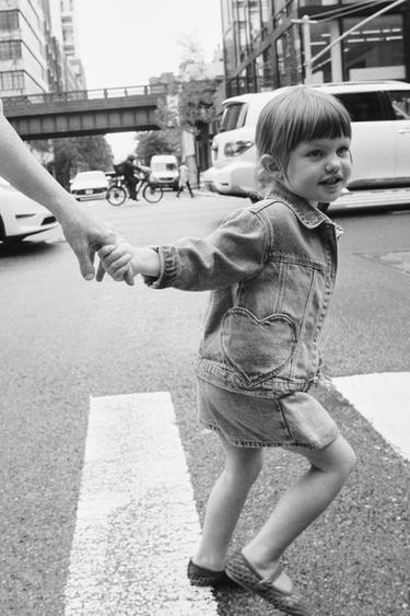 HEART POCKET DENIM BERMUDA SHORTS - Mid-blue by Zara