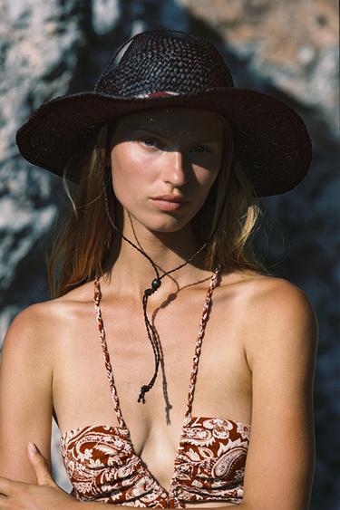 Zara {名称} - {颜色}