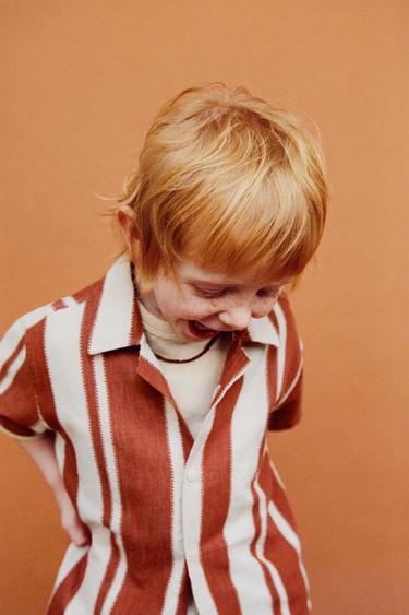 Zara {名称} - {颜色}