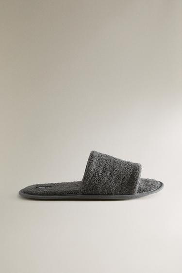 OPEN TERRY BATHROOM SLIPPERS - Dark Grey by Zara