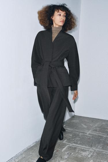 Zara {名称} - {颜色}