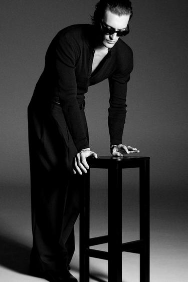 Zara {名称} - {颜色}