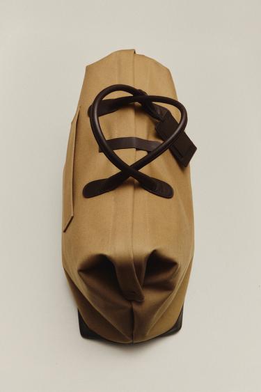 COTTON TRAVEL BAG WITH BUTTON - Beige by Zara