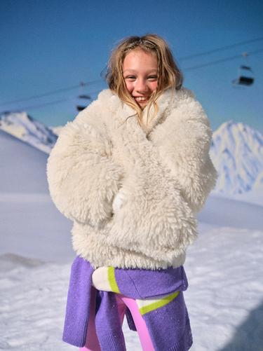 Zara {名称} - {颜色}