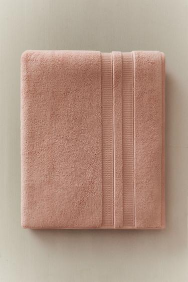 EXTRA SOFT DOUBLE BORDER BATH TOWEL - Light salmon-pink by Zara