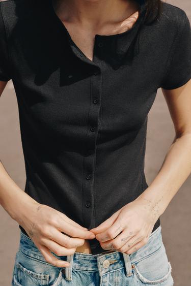 RIBBED BUTTON T-SHIRT - Black by Zara