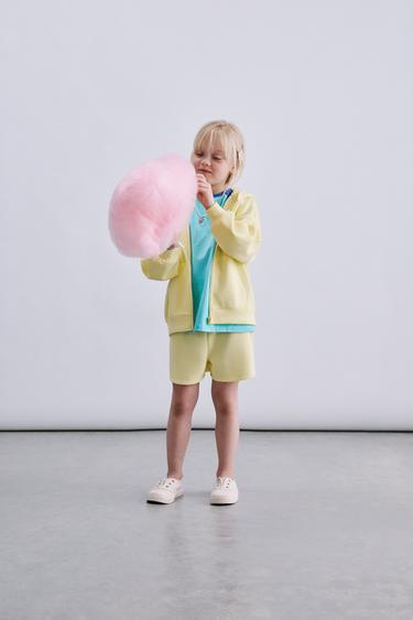 SPORTY EMBOSSED TEXT HOODIE - Lemon yellow by Zara