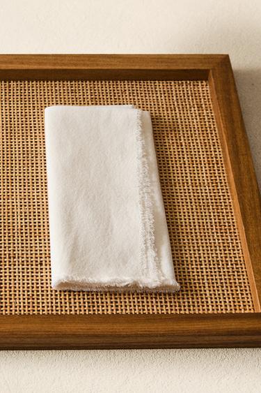 WOODEN RATTAN TRAY - Brown by Zara