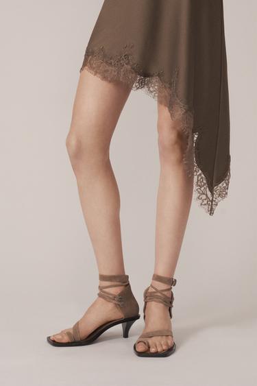 Zara {名称} - {颜色}