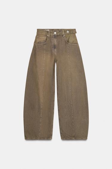 TRF OVERSIZED BARREL LOW-RISE JEANS - Brown by Zara