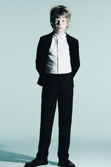 Zara {名称} - {颜色}