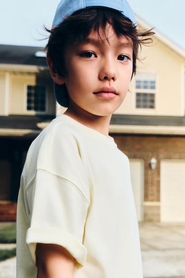 Zara {名称} - {颜色}