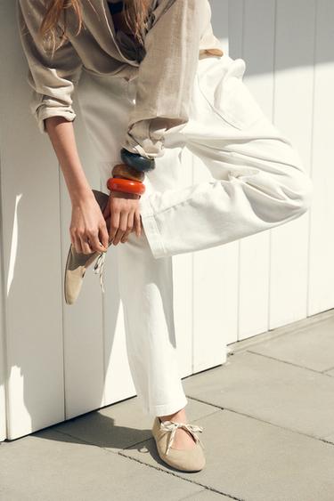 SPLIT SUEDE LACE-UP BALLERINAS - Sand Brown by Zara