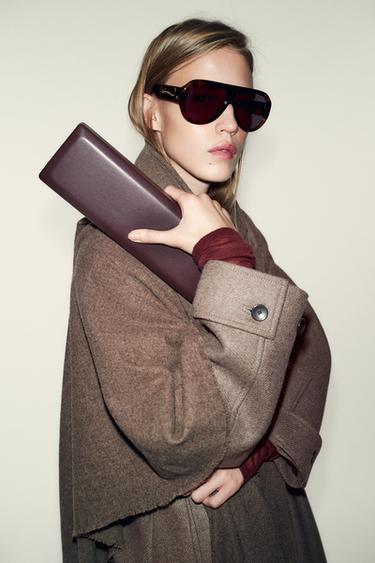 RIGID RECTANGULAR CLUTCH BAG - Burgundy Red by Zara
