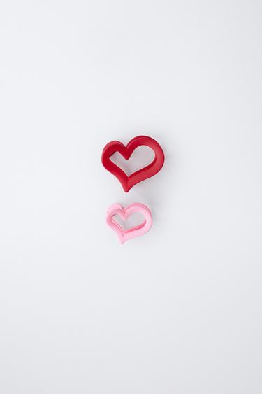 PACK OF TWO HEART-SHAPED CLIPS - Red by Zara