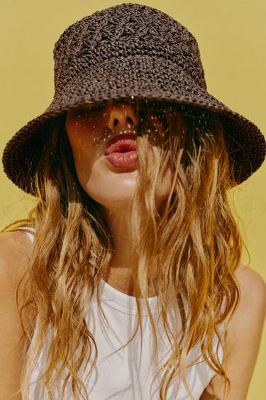WOVEN BUCKET HAT - Brown by Zara