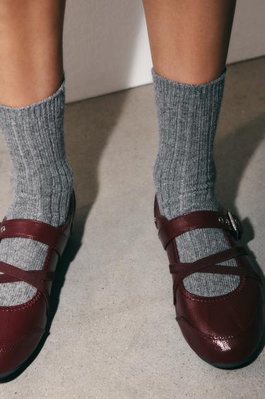 Zara {名称} - {颜色} - 0 图片