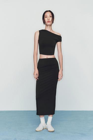 Zara {名称} - {颜色}