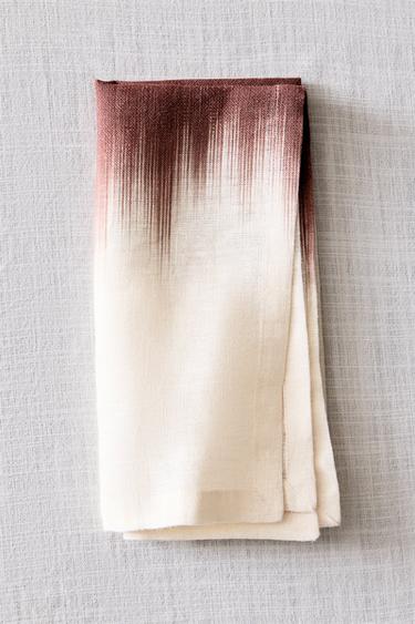 Zara {名称} - {颜色}