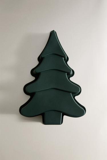 CHRISTMAS FIR TREE BAKING MOULD - GREENISH by Zara