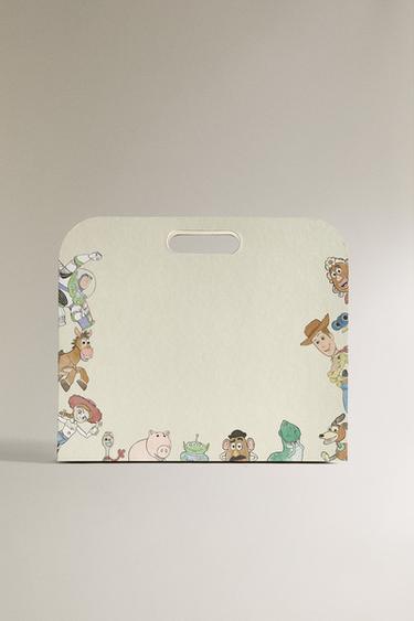 Zara {名称} - {颜色}