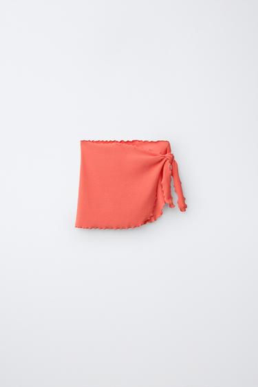 Zara {名称} - {颜色}