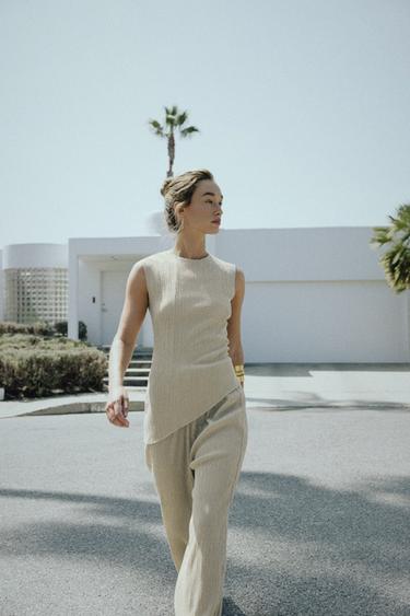 Zara {名称} - {颜色}