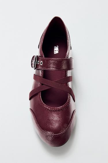 PATENT EFFECT BALLERINA SHOES WITH BUCKLES - Burgundy Red by Zara